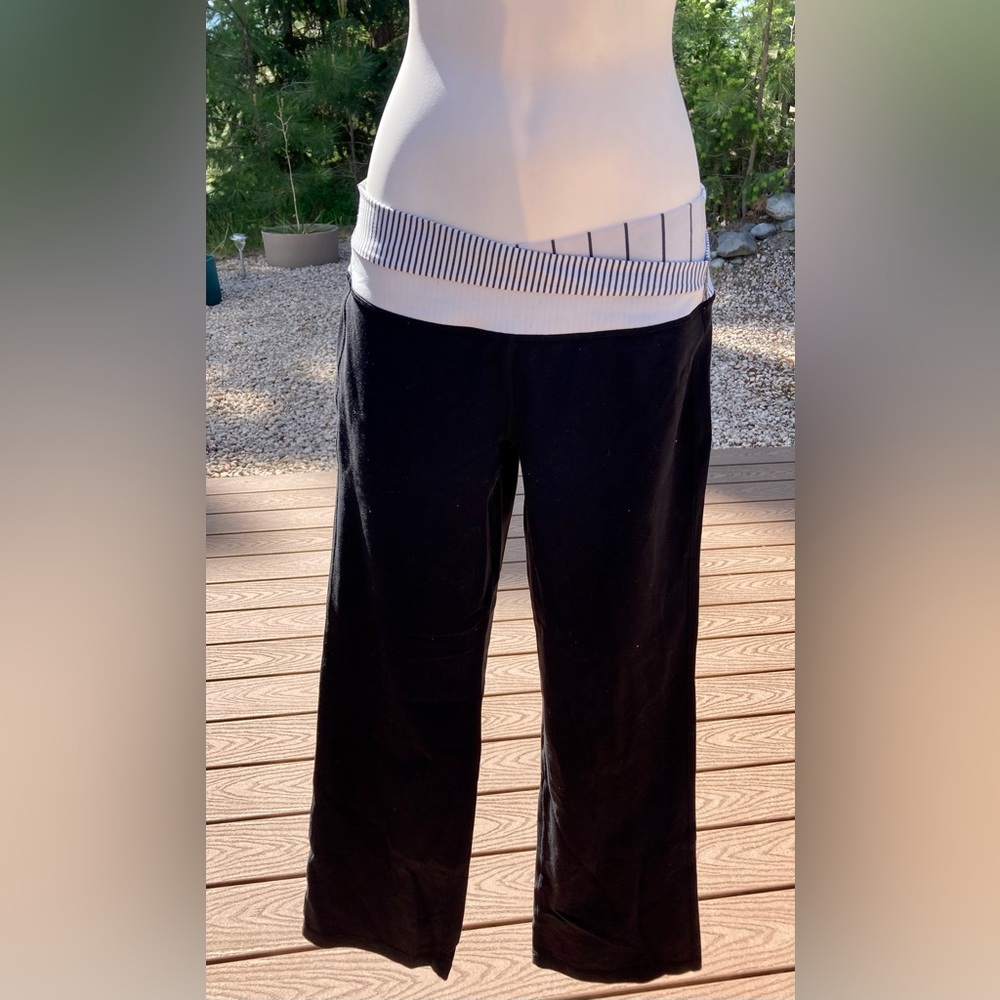 Lululemon Athletica Black and White Striped Leggings Pants